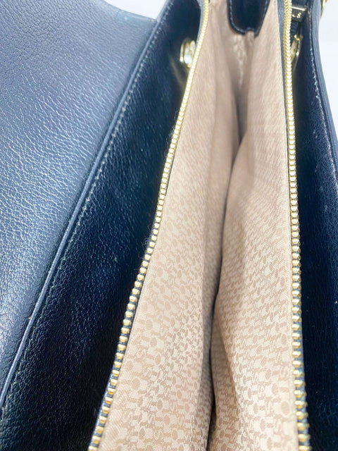Cartera Negra