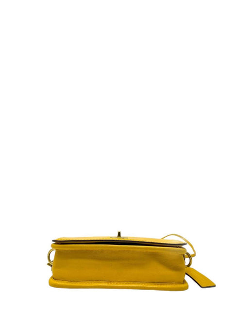 Cartera Amarilla