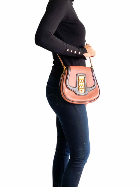 Cartera "Cuir Art-déco Trapèze"