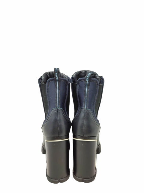 Botas "Leather Printed Lace-Up Boots"