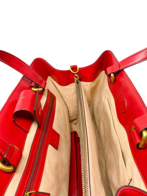 Bolso "Medium Marmont Matelassé GG Tote"