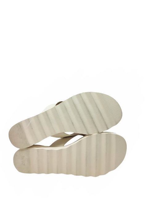 Sandalias Beiges
