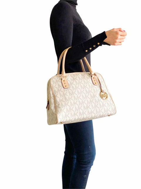 Cartera Beige