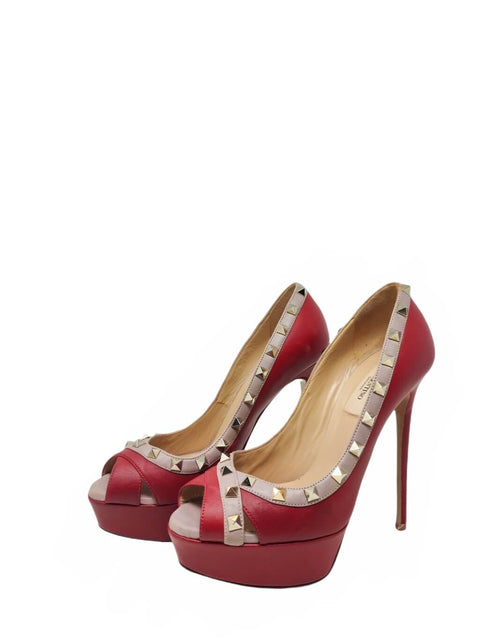Tacones "Rockstud Accents Leather Pumps"