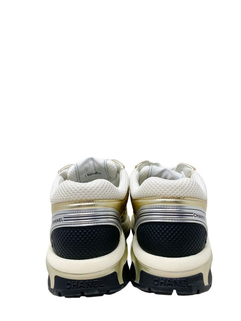 Tenis "Fabric & Laminated White, Gold & Silver"