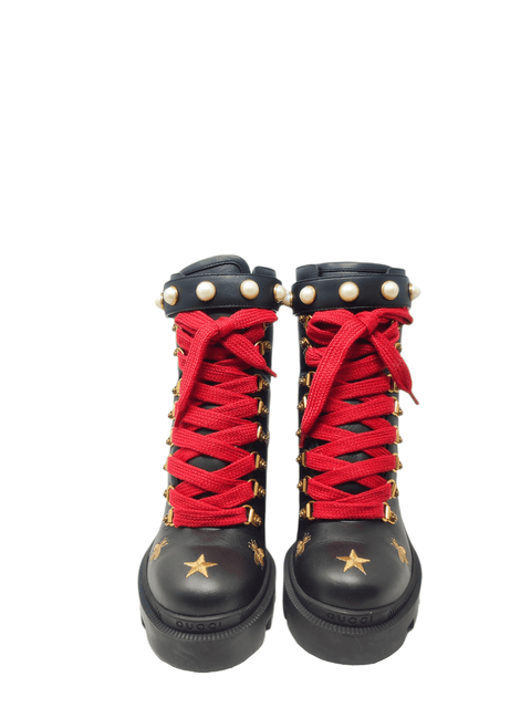 Botas "Calfskin Embroidered Lace Up Combat Boots"