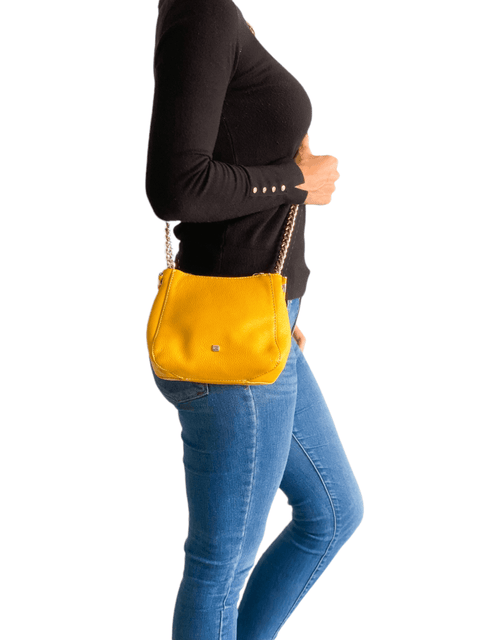 Cartera Amarilla