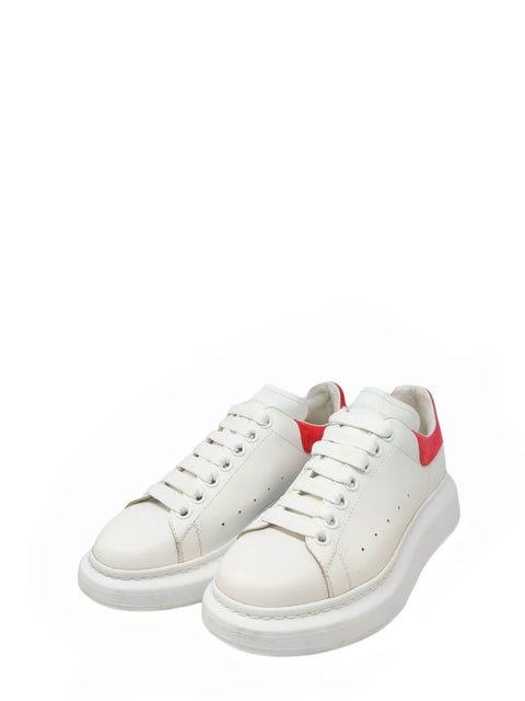 Tenis "Oversized Leather Sneakers"