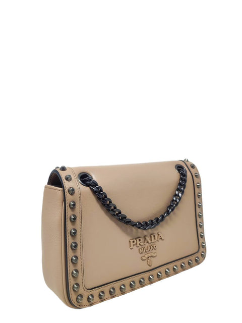 Cartera "Cammeo Leather Studded Crossbody"