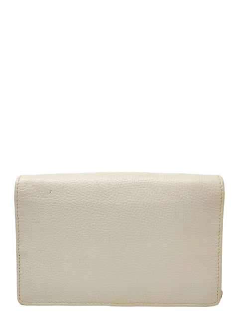 Bolso "Soho Wallet on Chain Ivory"