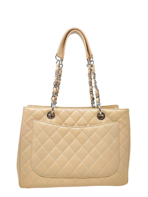 Cartera “Caviar Grand Shopping Tote”