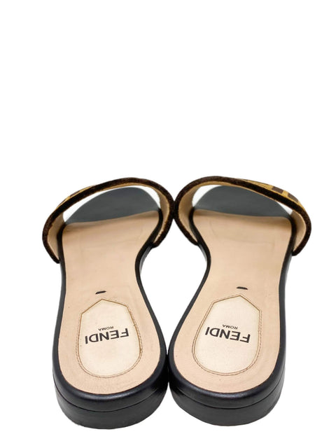 Sandalias "Zucca FF Logo Leather Slides"