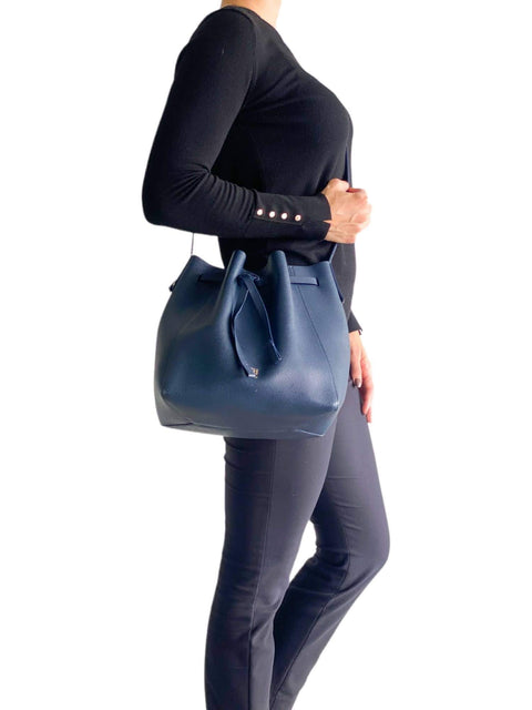 Bolso "Leather Bucket Bag"