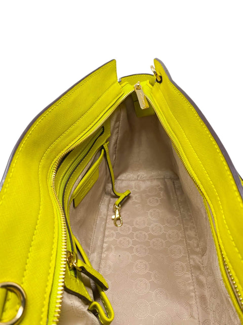 Bolso "Saffiano Leather Handle Bag"