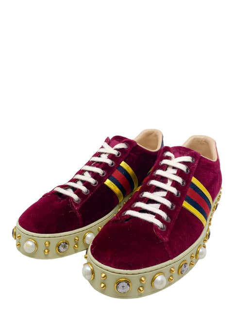 Tenis "Ace Velvet Sneakers in Burgundy"