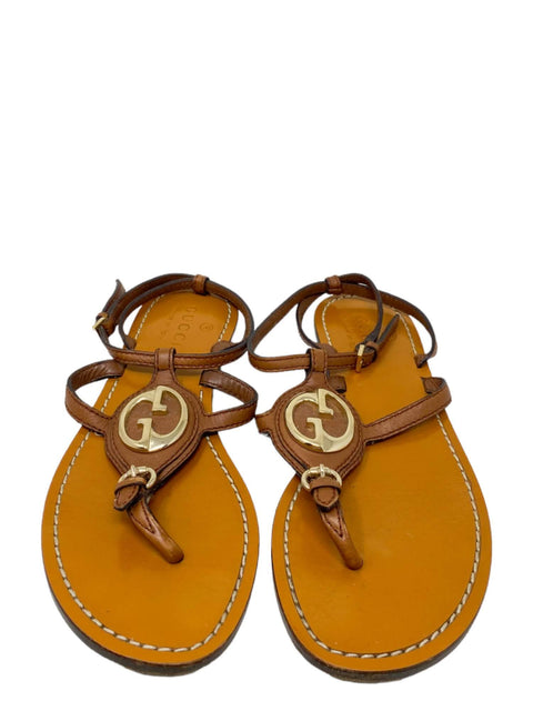 Sandalias "Leather T-Strap Sandals"