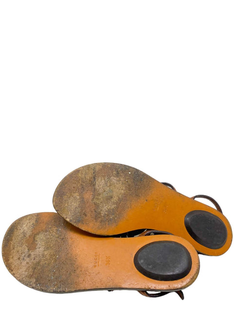 Sandalias "Leather T-Strap Sandals"