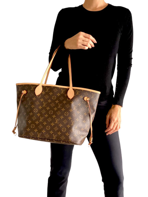 Bolso "Monogram Neverfull MM with Pouch"